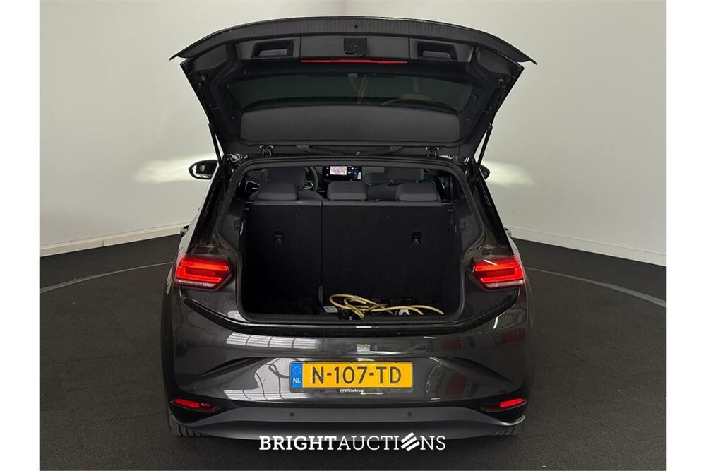 Volkswagen ID.3 Pure 45 kWh 2021 (Origineel-NL), N-107-TD