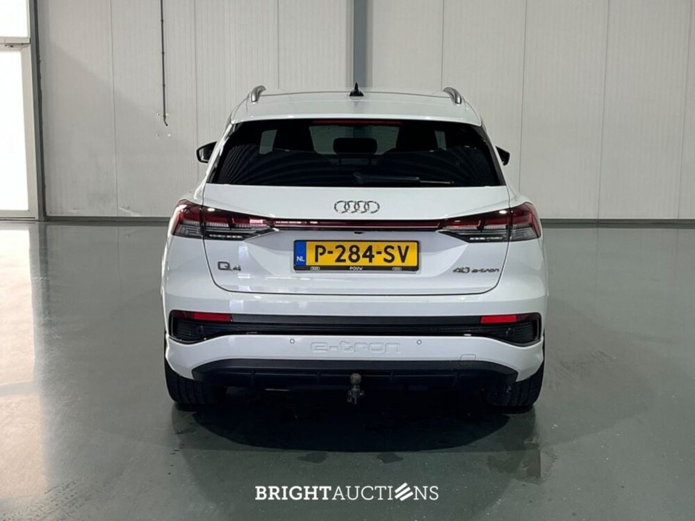 Audi Q4 e-tron 40 Launch edition S Competition 77 kWh 204pk 2022 (Origineel-NL), P-284-SV