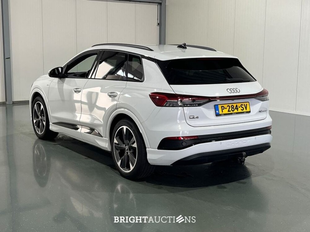 Audi Q4 e-tron 40 Launch edition S Competition 77 kWh 204pk 2022 (Origineel-NL), P-284-SV