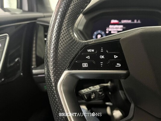 Audi Q4 e-tron 40 Launch edition S Competition 77 kWh 204pk 2022 (Origineel-NL), P-284-SV