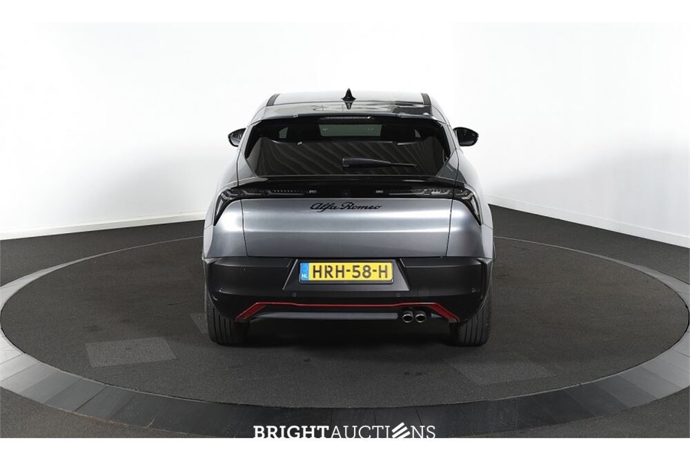 Alfa Romeo Junior Turbo Hybrid Ibrida Speciale 1.2 156pk 2025 (Origineel-NL), HRH-58-H