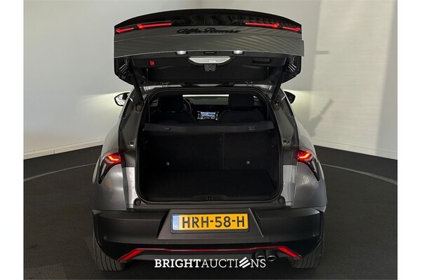 Alfa Romeo Junior Turbo Hybrid Ibrida Speciale 1.2 156pk 2025 (Origineel-NL), HRH-58-H