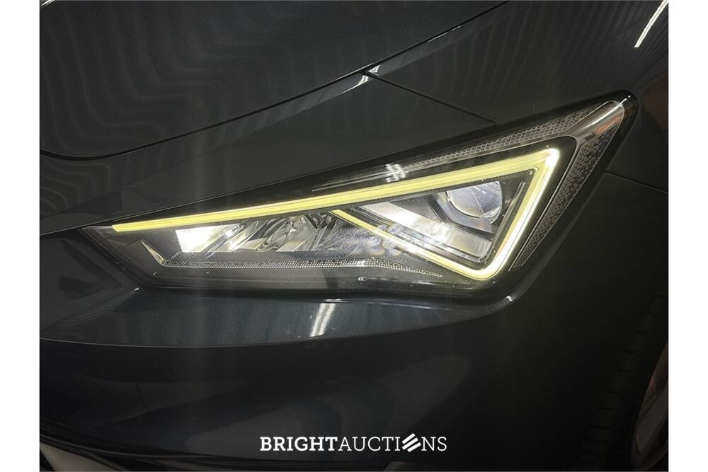 SEAT Leon FR eHybrid PHEV 1.4 TSI 258pk 2021, L-670-VN