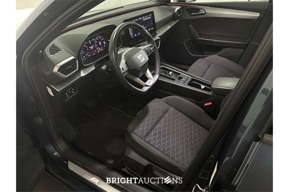 SEAT Leon FR eHybrid PHEV 1.4 TSI 258pk 2021, L-670-VN