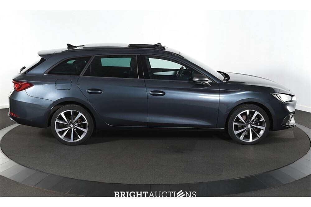 SEAT Leon FR eHybrid PHEV 1.4 TSI 258pk 2021, L-670-VN