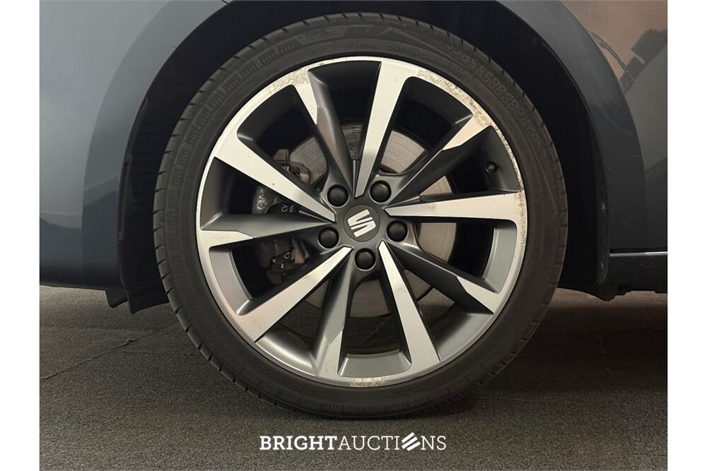 SEAT Leon FR eHybrid PHEV 1.4 TSI 258pk 2021, L-670-VN