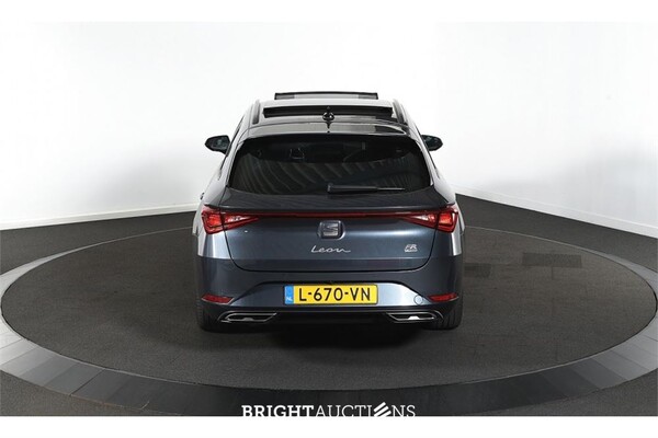 SEAT Leon FR eHybrid PHEV 1.4 TSI 258pk 2021, L-670-VN