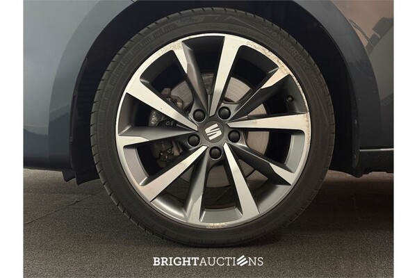 SEAT Leon FR eHybrid PHEV 1.4 TSI 258pk 2021, L-670-VN