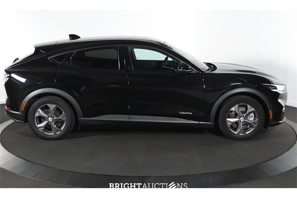 Ford Mustang RWD 75 kWh 2021 (Origineel-NL), L-466-VG