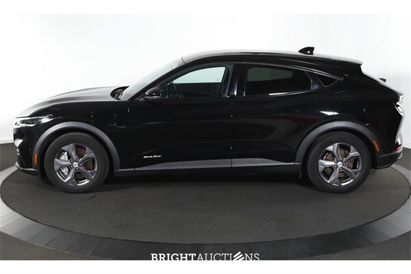 Ford Mustang RWD 75 kWh 2021 (Origineel-NL), L-466-VG