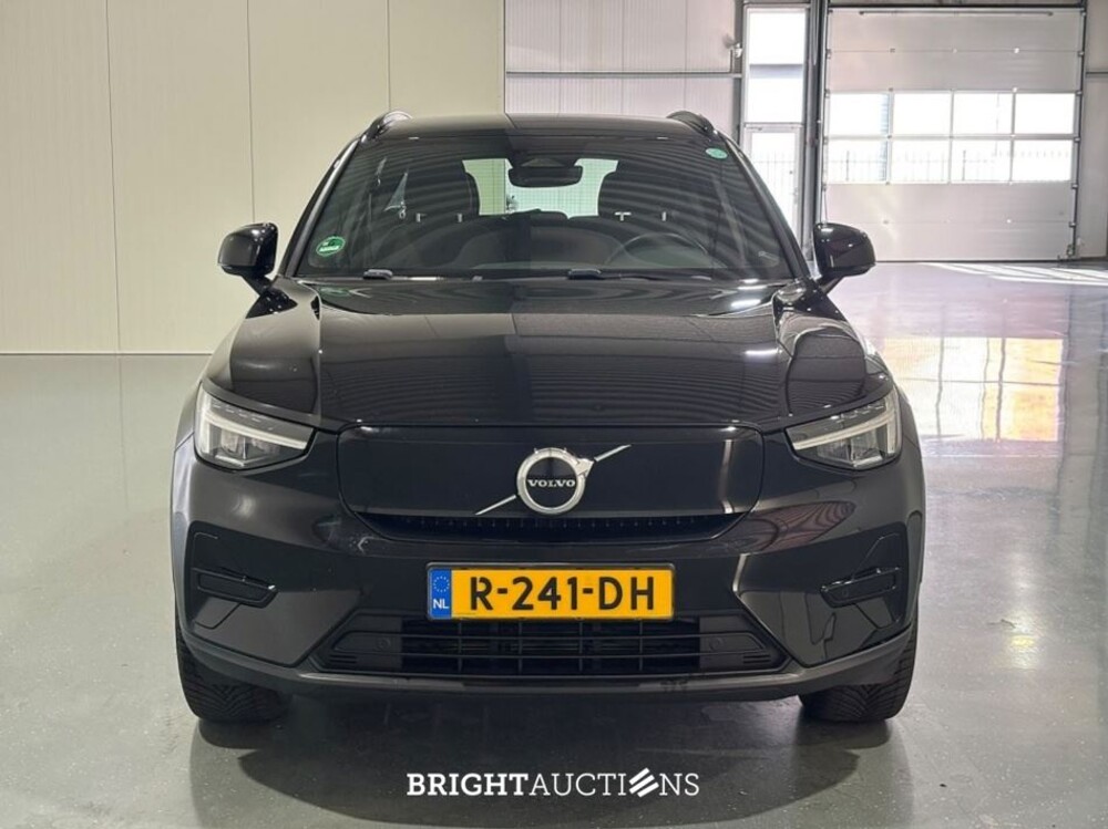 Volvo XC40 Recharge Core 231pk 2022 (Origineel-NL), R-241-DH