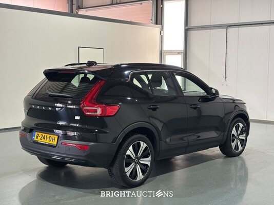 Volvo XC40 Recharge Core 231pk 2022 (Origineel-NL), R-241-DH