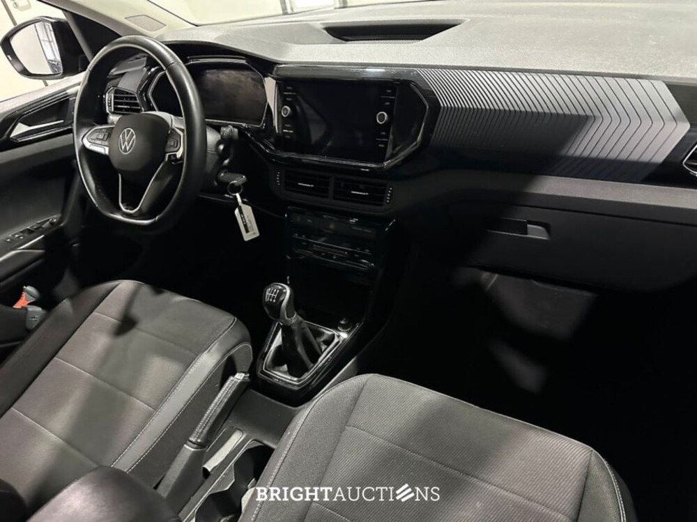 Volkswagen T-Cross 1.0 TSI 110pk 2022 (Origineel-NL), R-601-NT