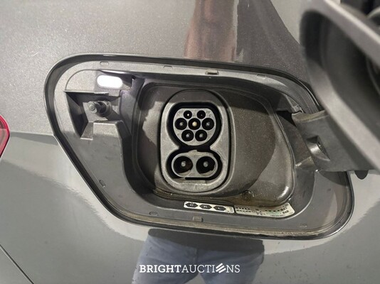 Volkswagen ID.3 Life 58 kWh 204pk 2021 (Origineel-NL), L-008-PJ