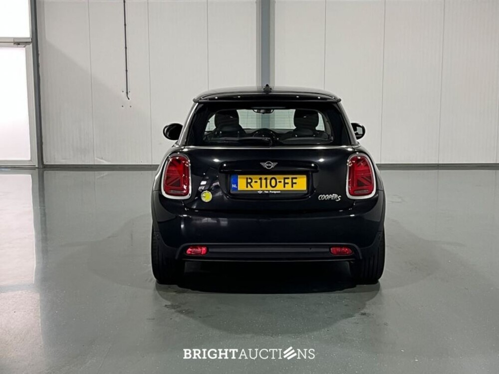 MINI Mini Business Edition 33 kWh 184pk 2022 (Origineel-NL), R-110-FF