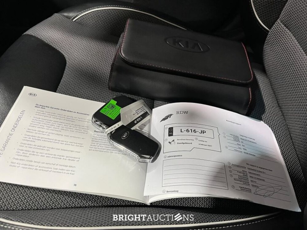 Kia Niro e- DynamicPlusLine 39 kWh 136pk 2021 (Origineel-NL), L-616-JP