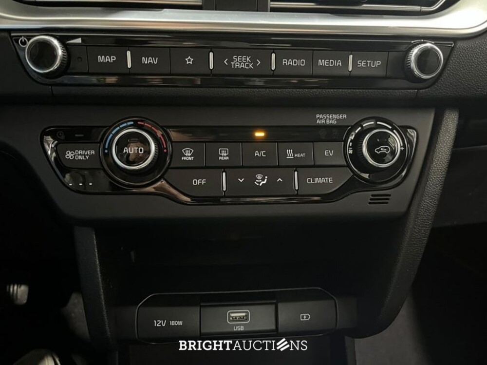 Kia Niro e- DynamicPlusLine 39 kWh 136pk 2021 (Origineel-NL), L-616-JP