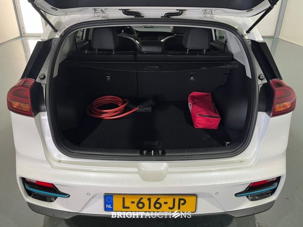 Kia Niro e- DynamicPlusLine 39 kWh 136pk 2021 (Origineel-NL), L-616-JP