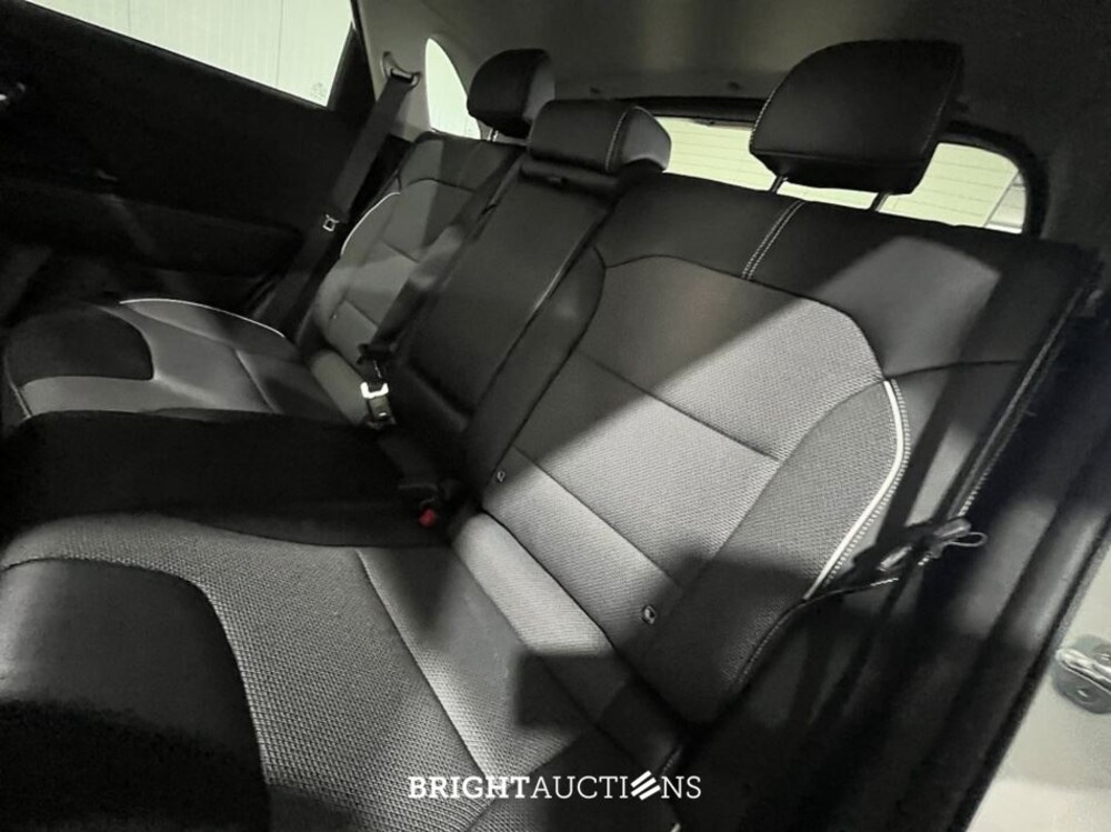 Kia Niro e- DynamicPlusLine 39 kWh 136pk 2021 (Origineel-NL), L-616-JP