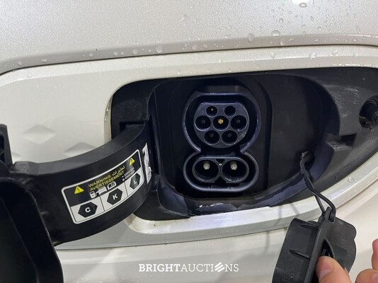 Kia Niro e- DynamicPlusLine 39 kWh 136pk 2021 (Origineel-NL), L-616-JP