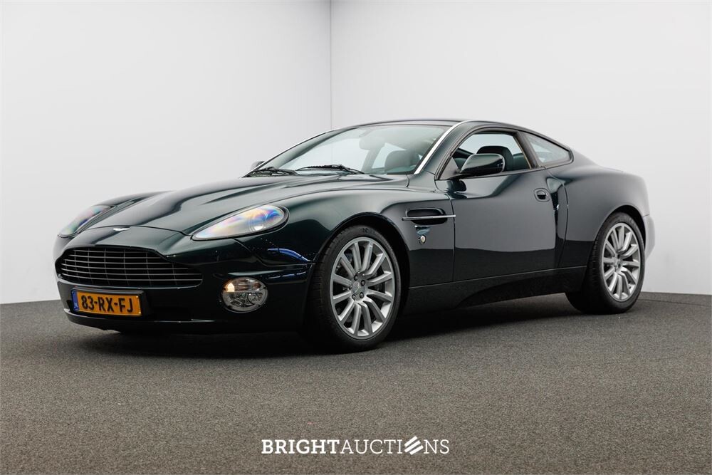 Aston Martin Vanquish 5.9 V12 469pk 2001, 83-RX-FJ