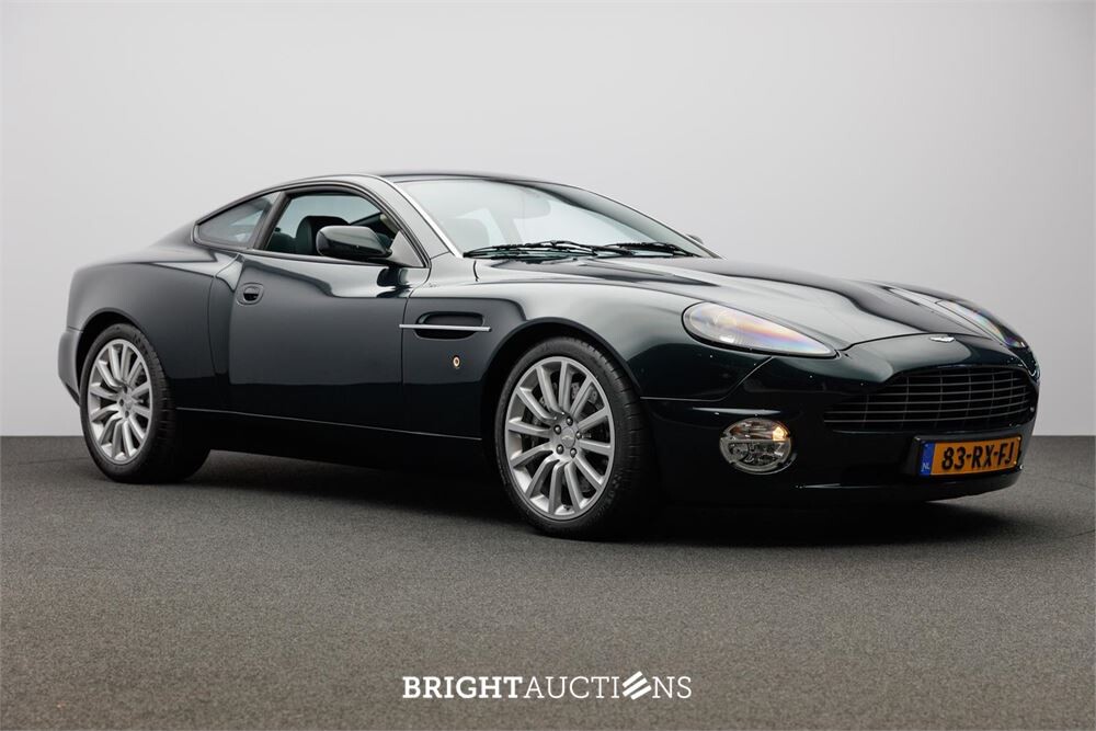 Aston Martin Vanquish 5.9 V12 469pk 2001, 83-RX-FJ