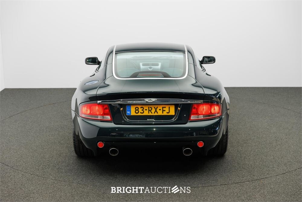 Aston Martin Vanquish 5.9 V12 469pk 2001, 83-RX-FJ