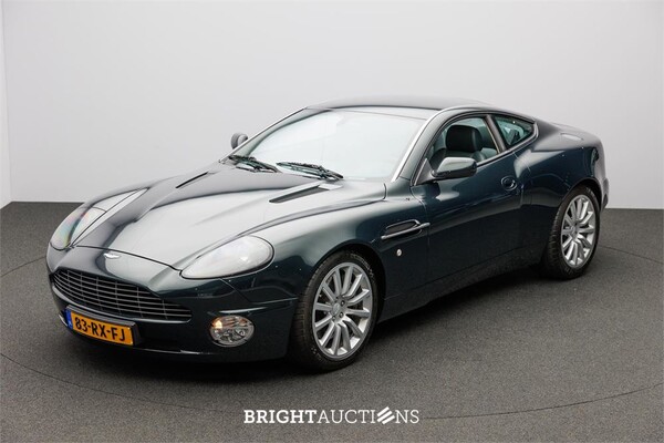 Aston Martin Vanquish 5.9 V12 469pk 2001, 83-RX-FJ