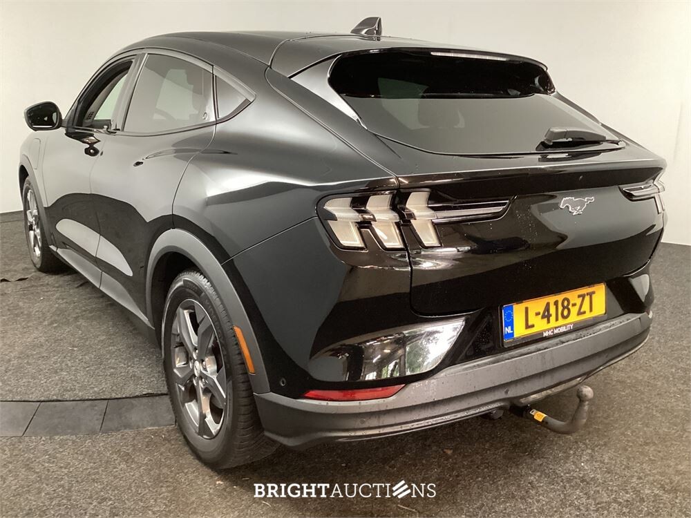 Ford Mustang Mach-E RWD 75 kWh 259pk 2021 (Origineel-NL), L-418-ZT