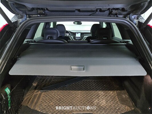 Volvo XC60 B4 Inscription 2.0 197pk 2022, R-499-PK