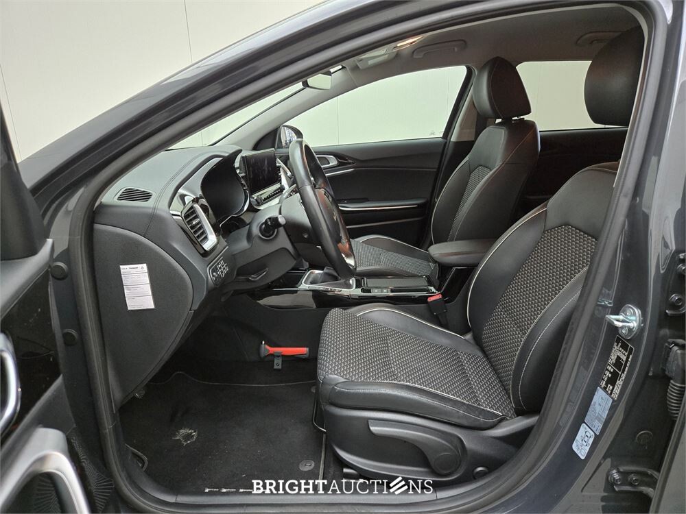 Kia Ceed Sportswagon DynamicPlusLine 1.5 T-GDi 161pk 2023 (Origineel-NL), S-746-XT