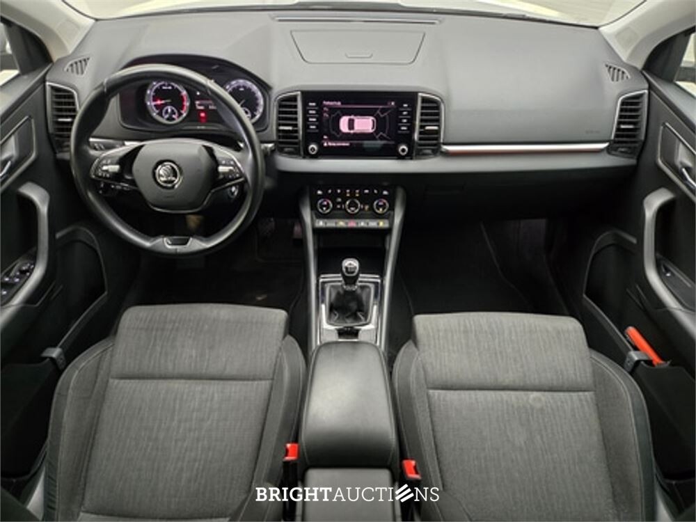 Škoda Karoq Business Edition Plus 1.0 TSI 110pk 2022 (Origineel-NL), N-869-PD