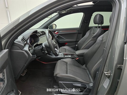 Audi Q3 35 S-Line edition one TFSI 150pk 2019, T-473-VT