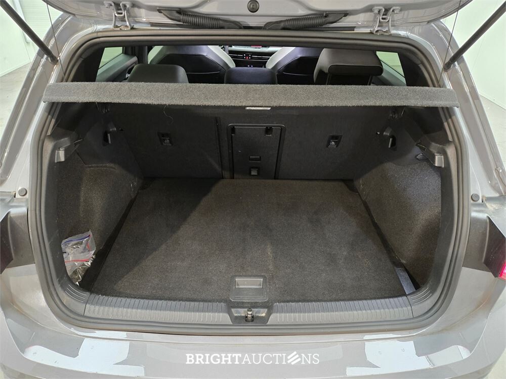 Volkswagen Golf eTSI R-Line 1.5 150pk 2020, K-312-TF