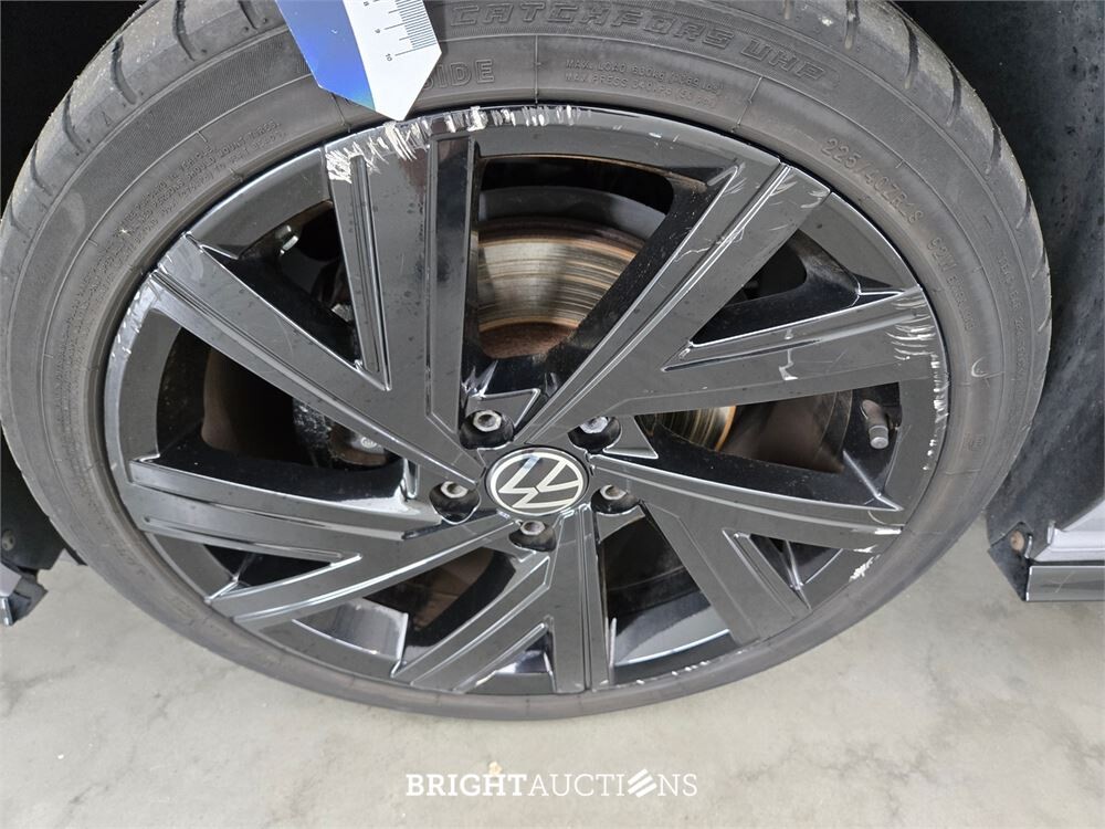 Volkswagen Golf eTSI R-Line 1.5 150pk 2020, K-312-TF
