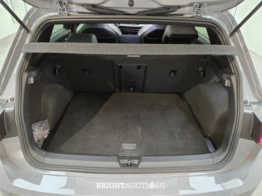 Volkswagen Golf eTSI R-Line 1.5 150pk 2020, K-312-TF