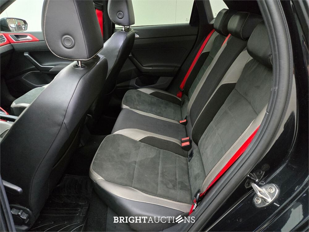 Volkswagen Polo GTI 2.0 TSI 200pk 2019, N-154-JK