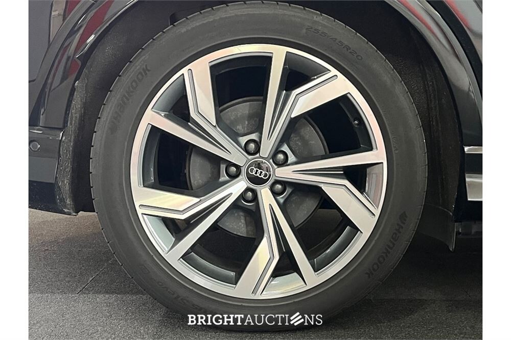 Audi Q4 40 S edition 77 kWh 2022 (Origineel-NL), S-937-BF