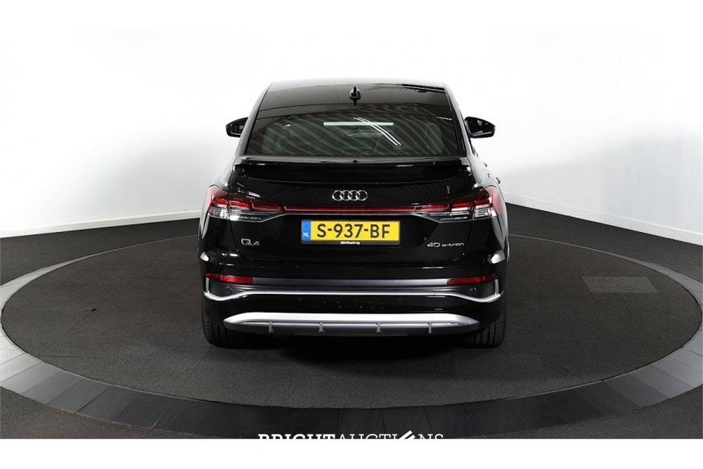 Audi Q4 40 S edition 77 kWh 2022 (Origineel-NL), S-937-BF