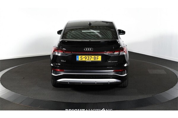 Audi Q4 40 S edition 77 kWh 2022 (Origineel-NL), S-937-BF