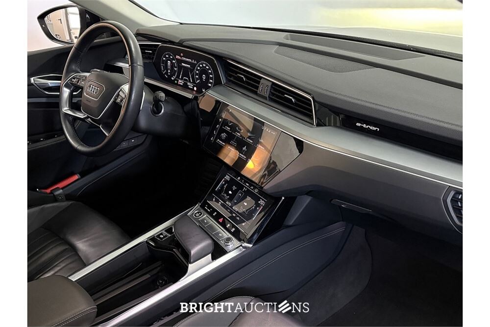 Audi e-tron 55 Advanced edition Plus Quattro 95 kWh 2022 (Origineel-NL), R-406-DL