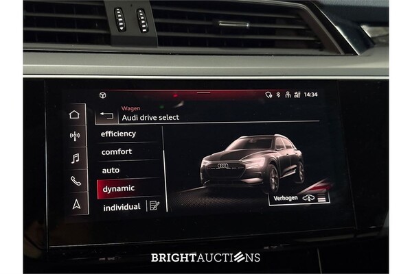 Audi e-tron 55 Advanced edition Plus Quattro 95 kWh 2022 (Origineel-NL), R-406-DL