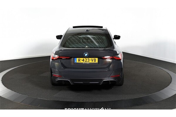BMW i4 eDrive40 High Executive 84 kWh 2022 (Origineel-NL), R-423-VB