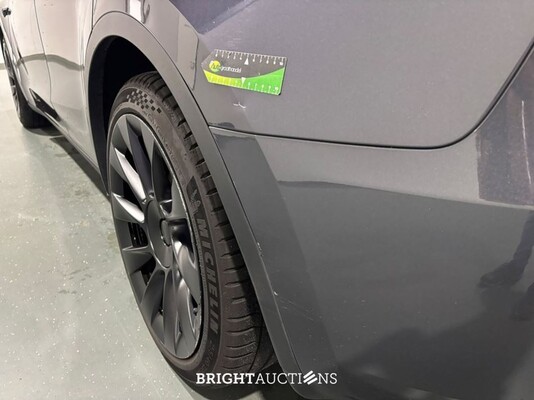 Tesla Model Y RWD 58 kWh 238pk 2023 (Origineel-NL), S-167-PJ