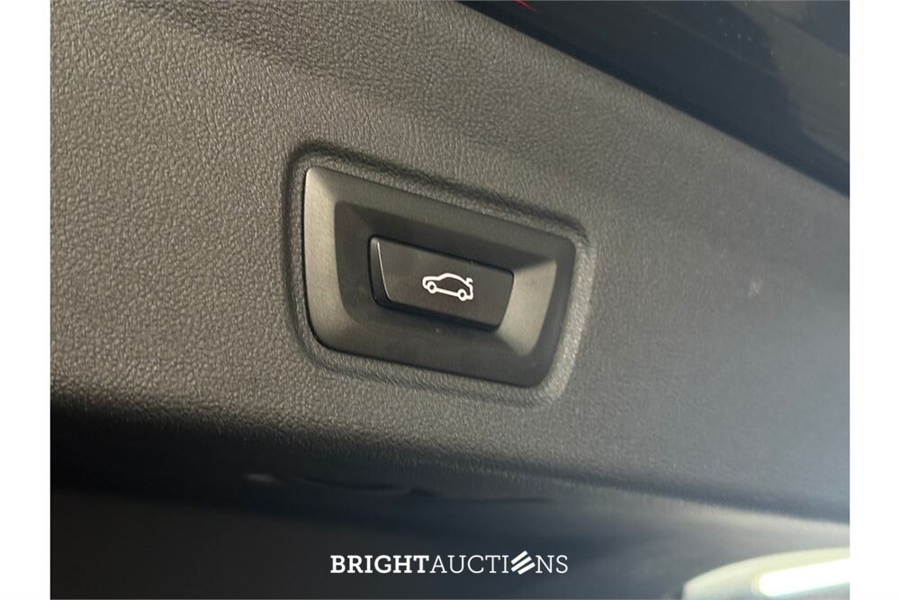 BMW i4 eDrive35 70 kWh 2023 (Origineel-NL), X-963-DD