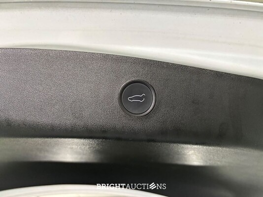 Tesla Model 3 RWD 60 kWh 283pk 2023 (Origineel-NL), S-157-TN