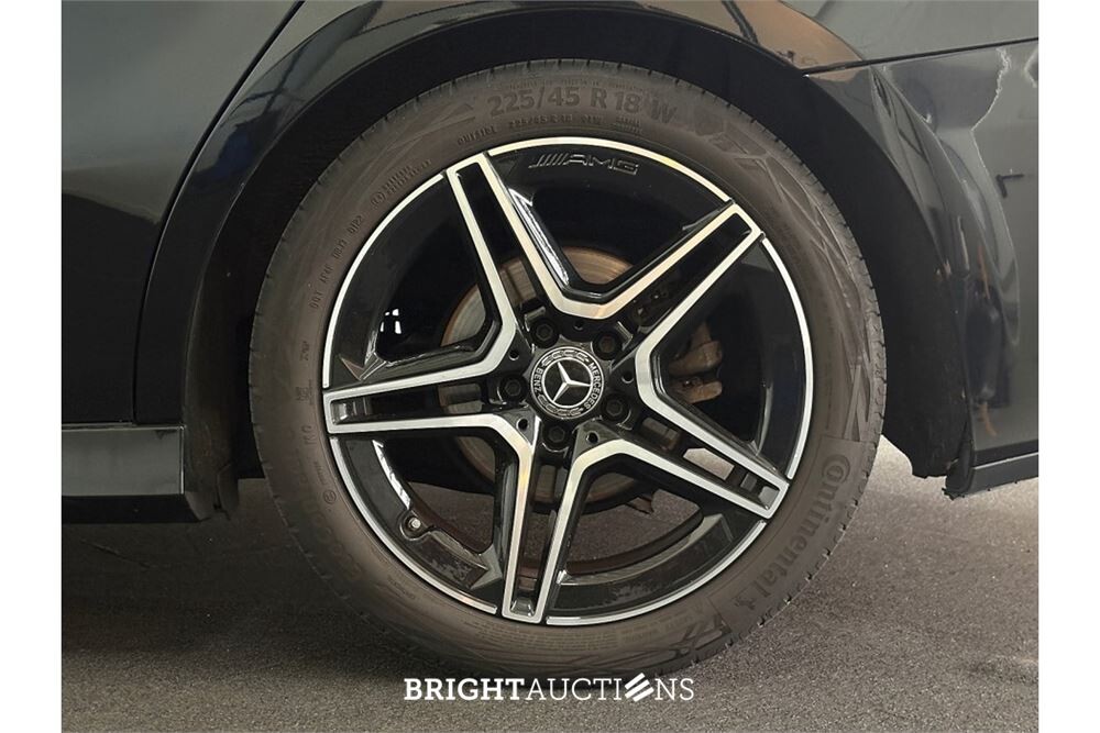 Mercedes-Benz A180 Business Solution AMG 136pk 2022 (Origineel-NL) A-klasse, P-510-GV