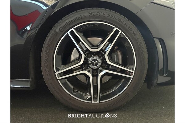 Mercedes-Benz A180 Business Solution AMG 136pk 2022 (Origineel-NL) A-klasse, P-510-GV