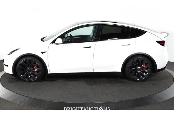 Tesla Model Y Performance AWD 75 kWh 2022, GPF-24-K