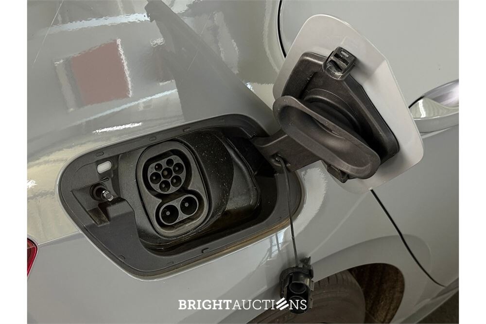 Volkswagen ID.3 Pro 58 kWh 2021 (Origineel-NL), N-302-RZ